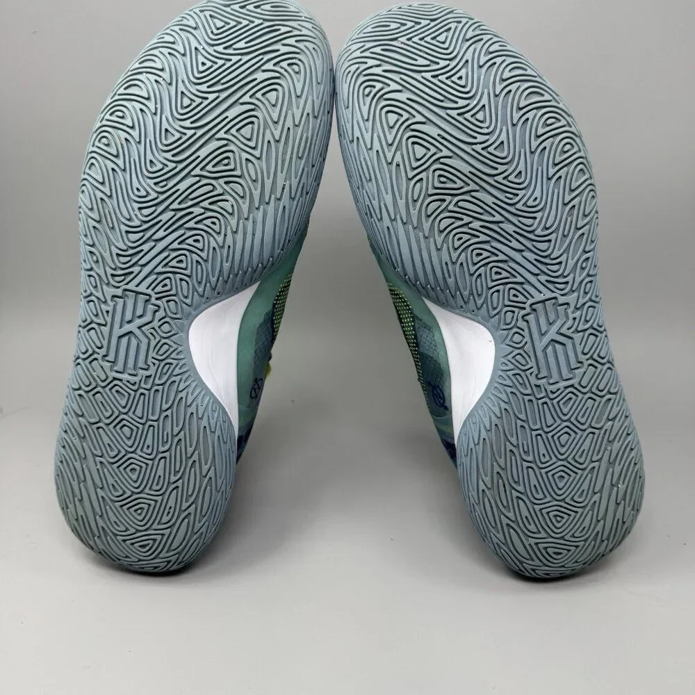 Nike Kyrie Flytrap 5 Mens Size 11.5 Blue Green White Basketball Shoes Sneakers